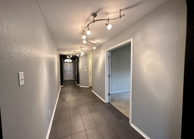 11515 Valley Garden — photo 3