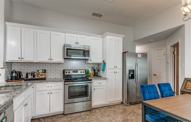 5978 Sunrise Bend Dr — photo 3