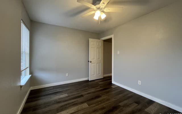 428 Agnes Unit B — photo 5