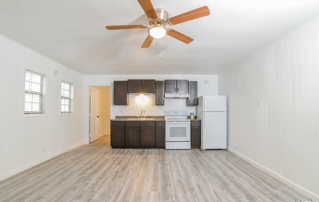 215 Greenlawn Ave Unit B — photo 3