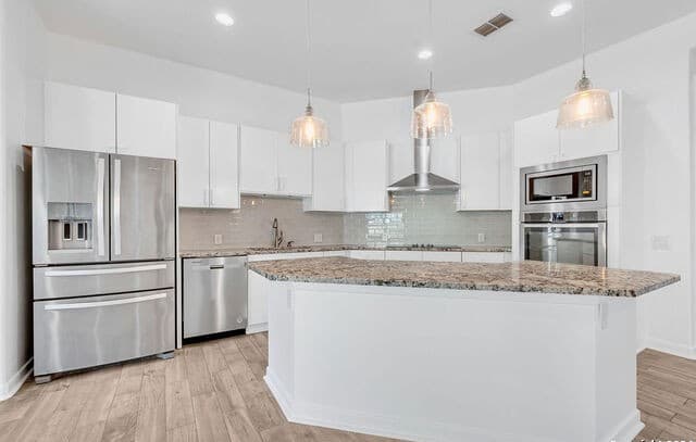 1303 Summerfield — photo 4