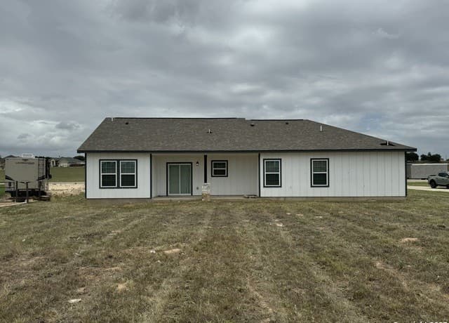 180 Turnberry — photo 4