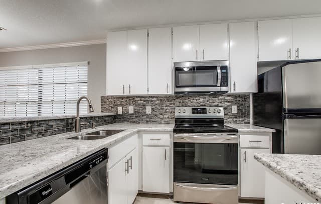 11815 Vance Jackson Unit 606 — photo 5