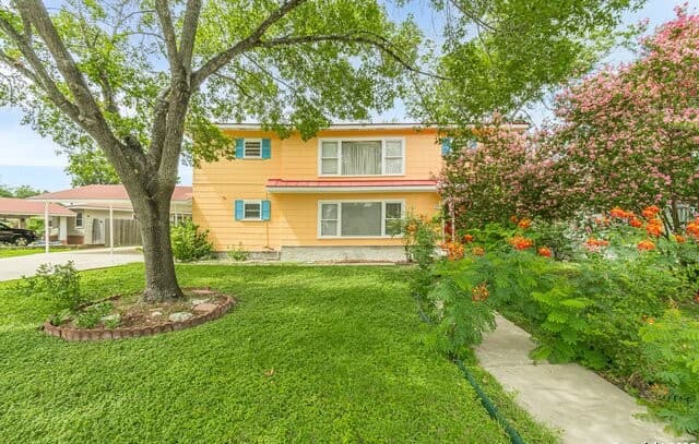 414 Alexander Hamilton — photo 2