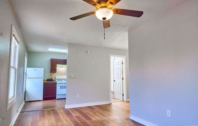 3101 Elmendorf Unit 1 — photo 1