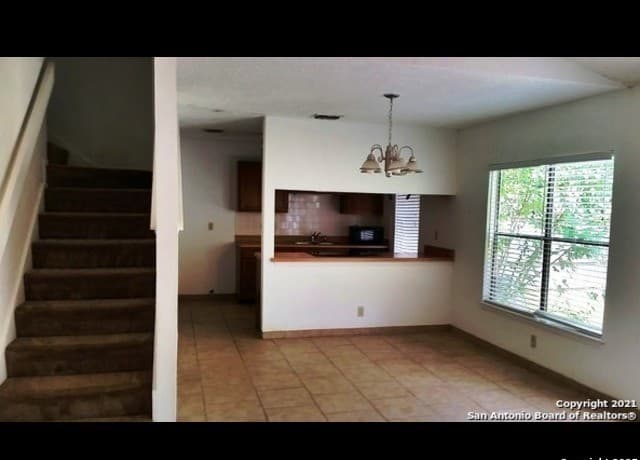 10039 Birch Field — photo 3