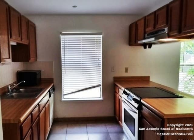 10039 Birch Field — photo 4