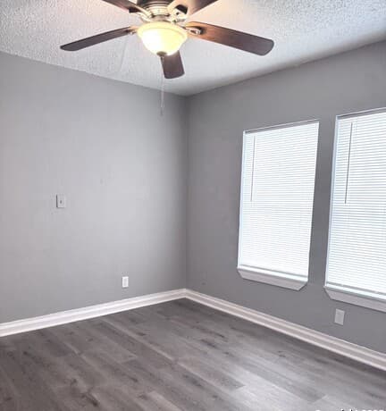 403 Terrell Ave Unit 2 — photo 3