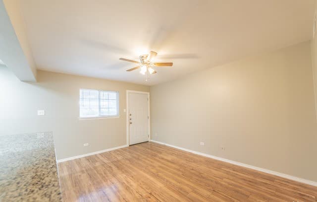 615 Vance Jackson Rd Unit 101 — photo 4