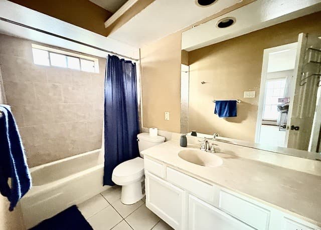 8633 Datapoint Dr — photo 5