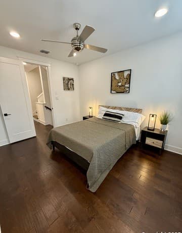 808 E Carson St Unit 102 — photo 4