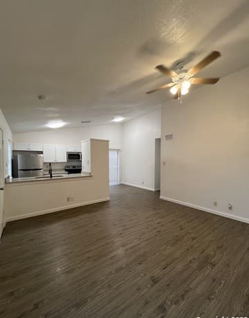 8846 Meadow Range — photo 5