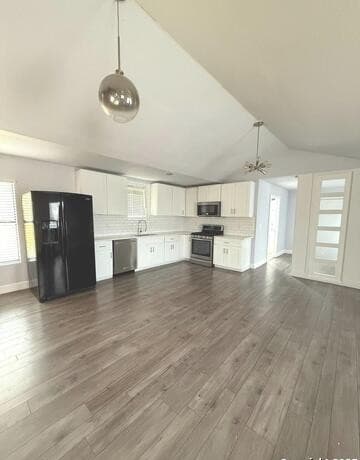 503 Nolan — photo 3