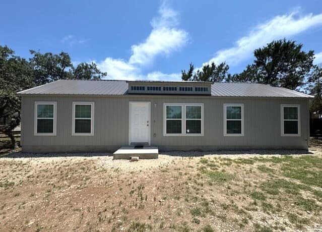 261 Blackfoot — photo 1