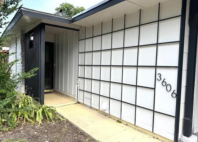 3606 Versailles — photo 2