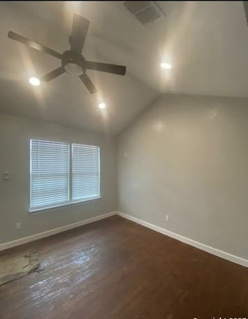 106 Weber — photo 4