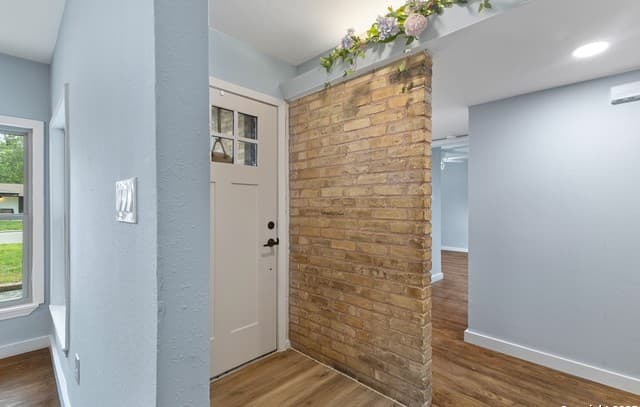 534 Cicero — photo 2