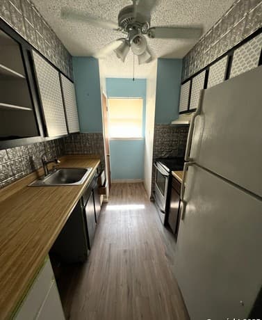 923 Vance Jackson — photo 4