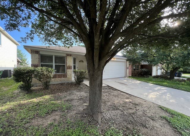 9411 Massaro St — photo 3