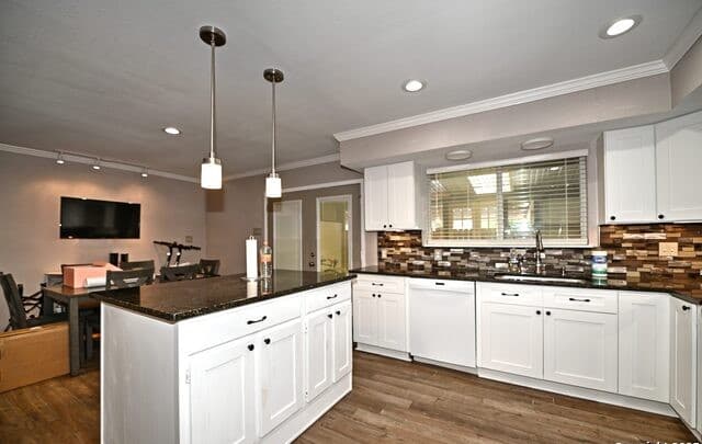 10819 S Crown View — photo 4