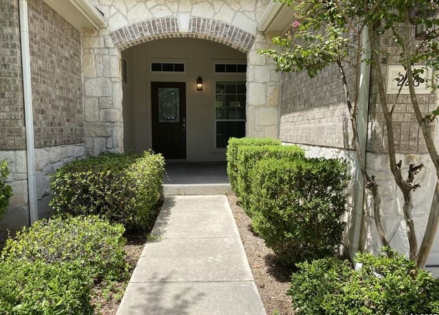 226 Fernwood Dr. — photo 2