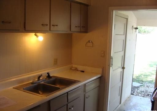 103 Avenue F Unit A — photo 3