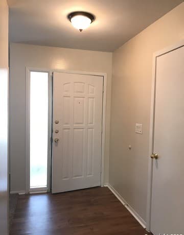 5874 Castle Run Dr — photo 3