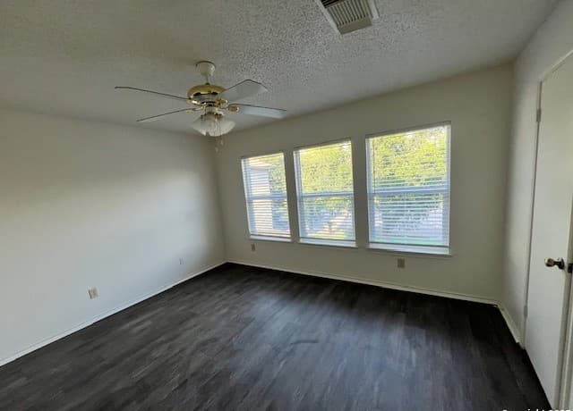 7242 Artisan Lane — photo 4