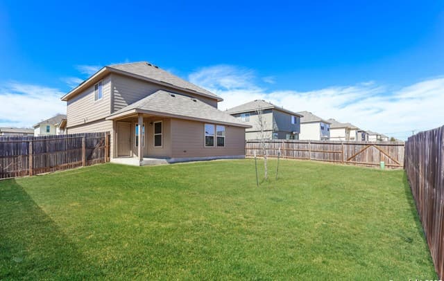 8526 Tesoro Hills — photo 2