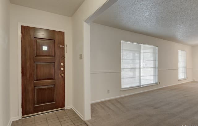 641 Richfield — photo 3