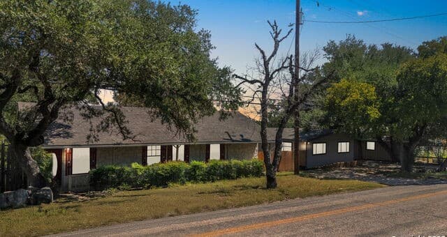 3161 Tanglewood Trail — photo 1