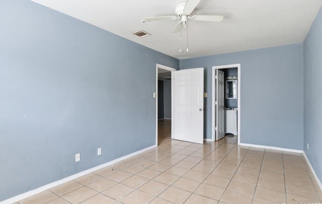 7625 Windsor Oaks — photo 3