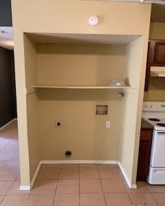 7611 Windsor Oaks — photo 3