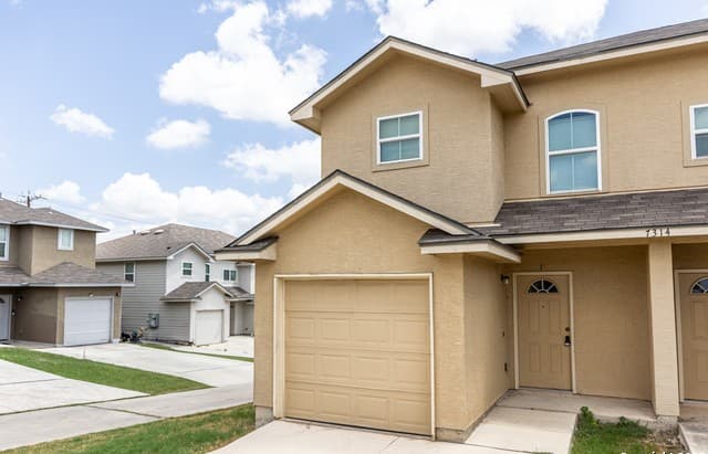 7314 Colina Unit 1 — photo 2