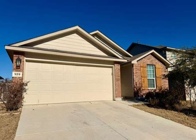 7615 Gramercy Way Unit 101/ 102 — photo 1