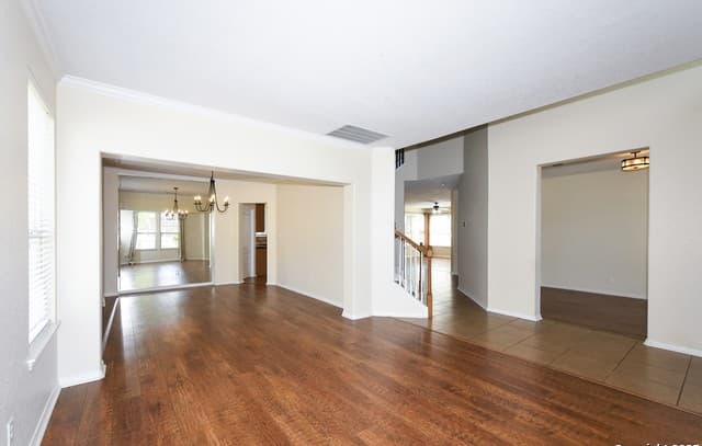 26048 Stone — photo 5