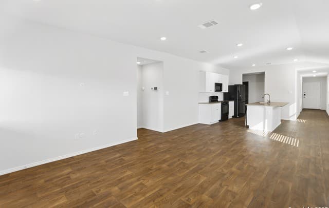 12106 Pease River — photo 2