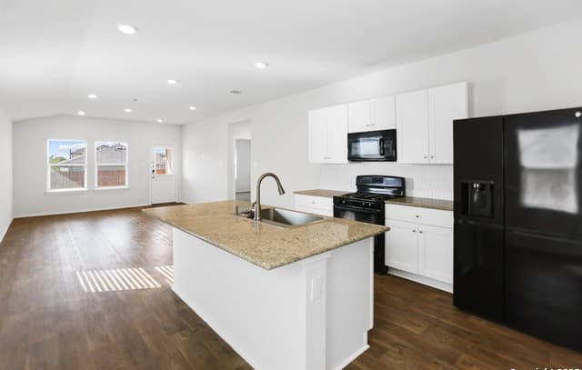 12106 Pease River — photo 5