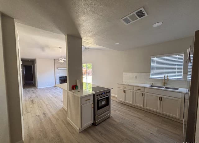 14417 Waddesdon Bluff — photo 5