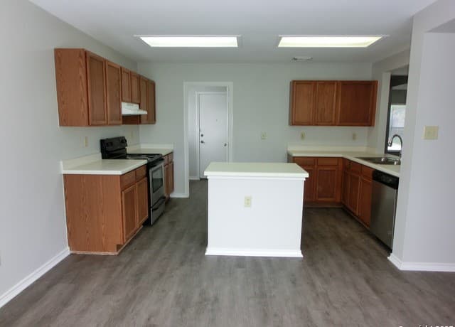 10646 Cavelier Point — photo 5