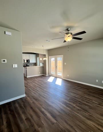 2031 Silver Oaks — photo 5