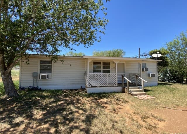 204 Campbell — photo 1