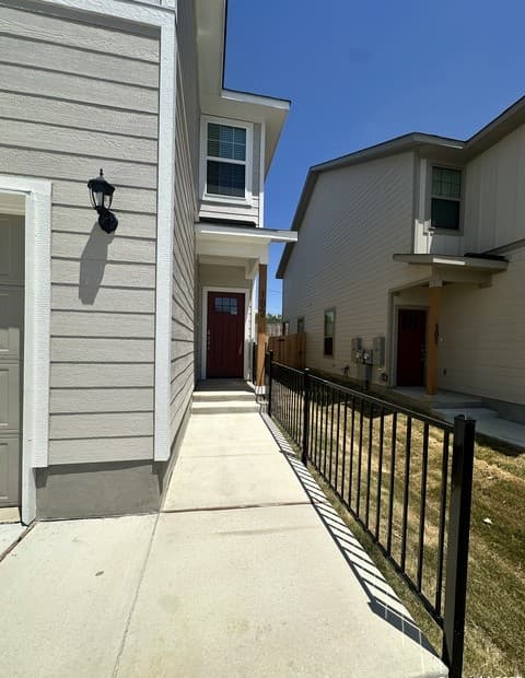 7544 Briarwood Pass Unit 102 — photo 3