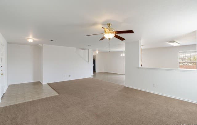 9423 Maraval — photo 4