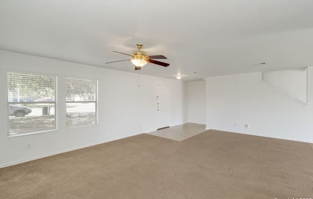 9423 Maraval — photo 5