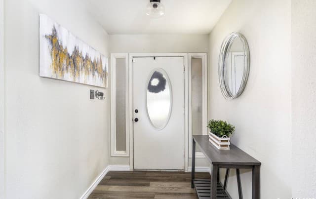 647 River Village — photo 2