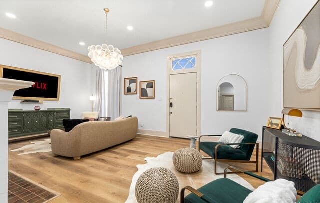 110 E Craig Pl Unit 1 — photo 3