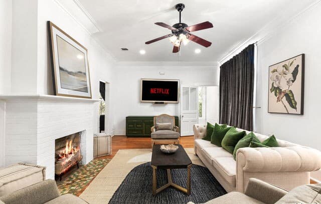 110 E Craig Pl Unit 2 — photo 3