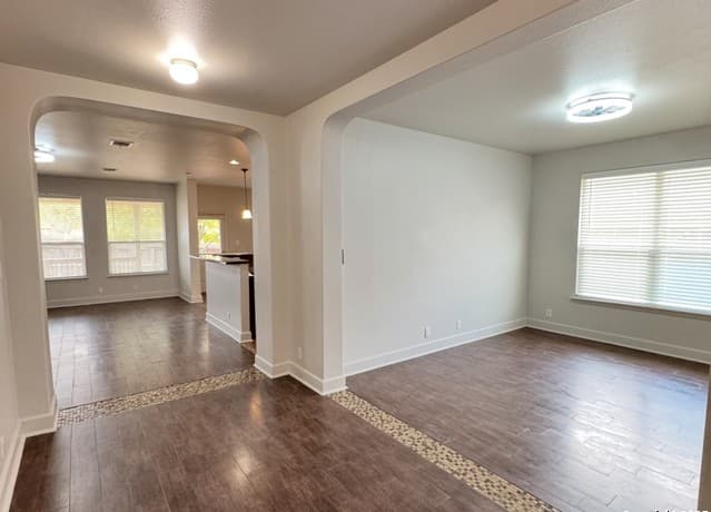 10206 Lynwood Village Unit 102 — photo 3