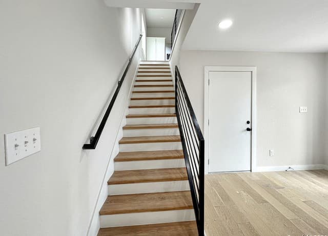 100 Lewis St Unit 2 — photo 5